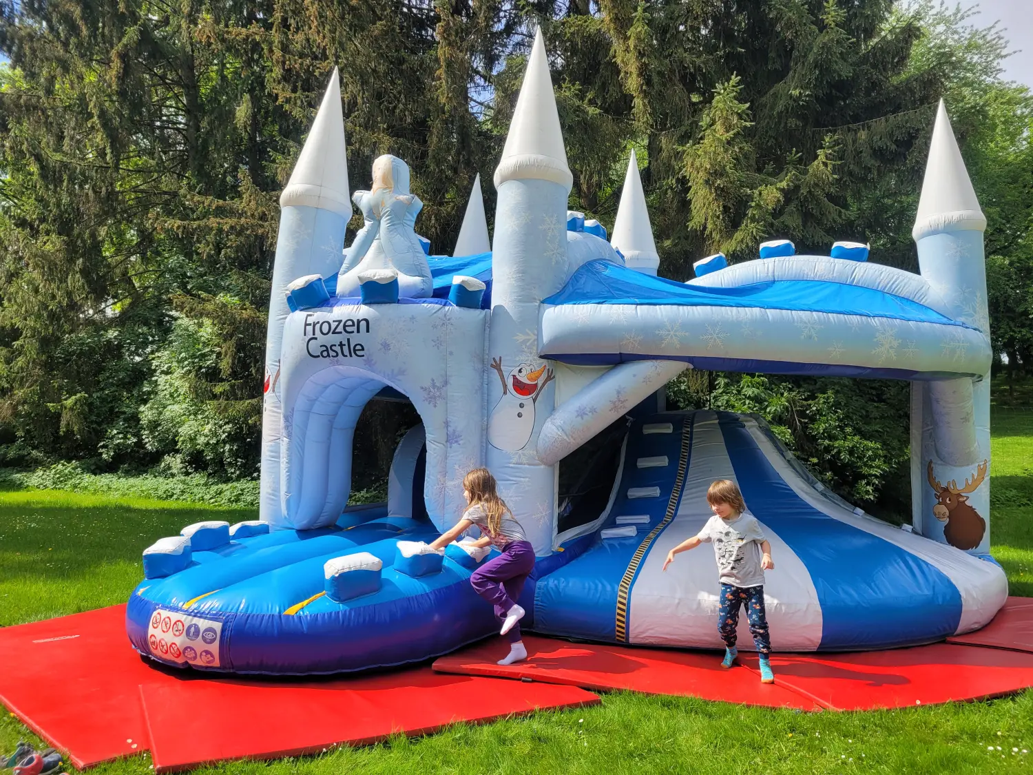 Kinderspielplatz der Rittergut Grafenried Standort GmbH